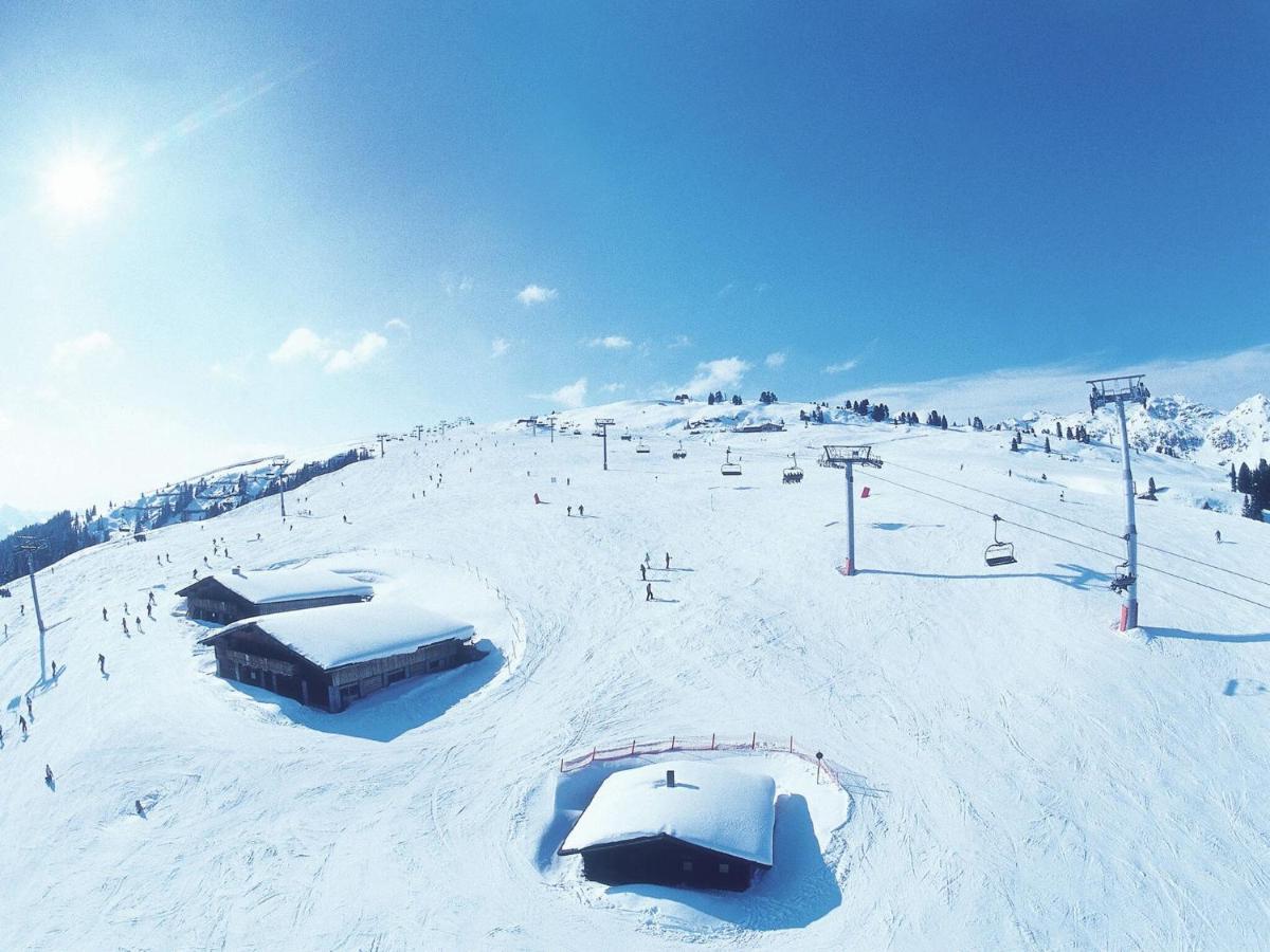 Holiday Home Steinfeld Close To The Ski Lift ツェル・アム・ツィラー エクステリア 写真