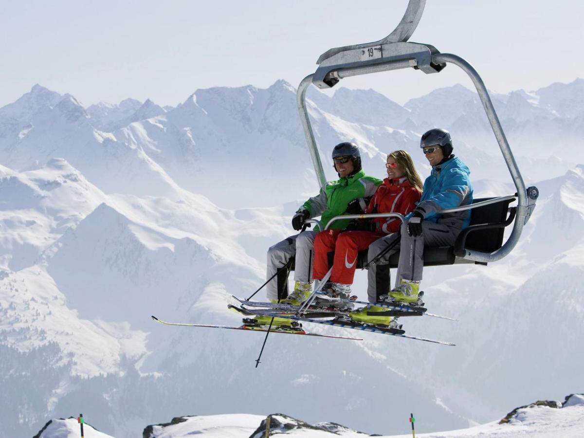 Holiday Home Steinfeld Close To The Ski Lift ツェル・アム・ツィラー エクステリア 写真